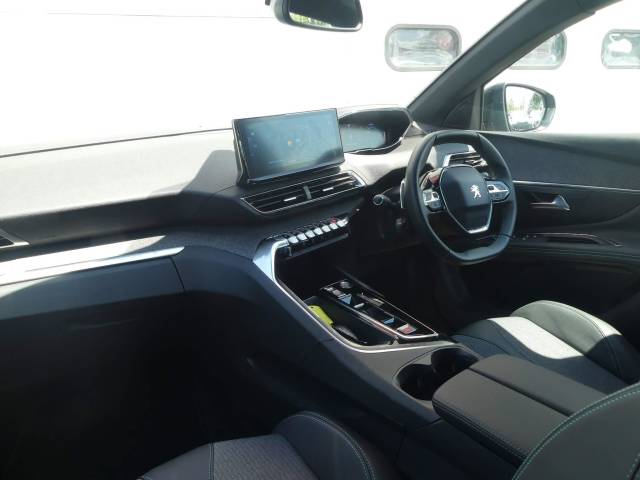 2024 Peugeot 3008 1.6 Hybrid 180 Allure Premium+ 5dr e-EAT8
