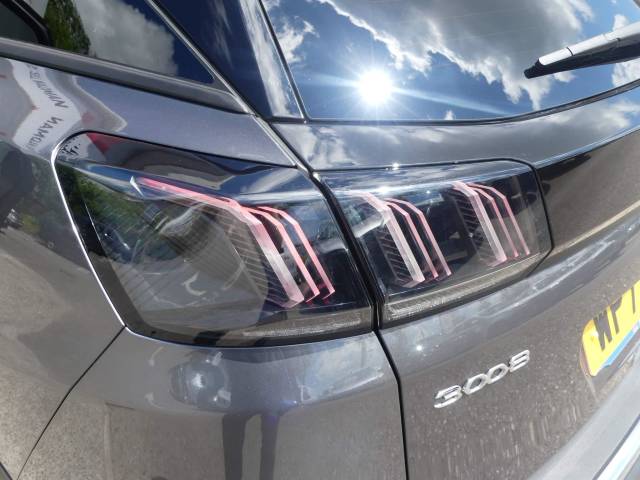 2024 Peugeot 3008 1.6 Hybrid 180 Allure Premium+ 5dr e-EAT8