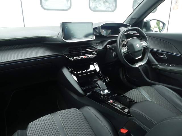 2022 Peugeot e-2008 0.0 100kW GT 50kWh 5dr Auto
