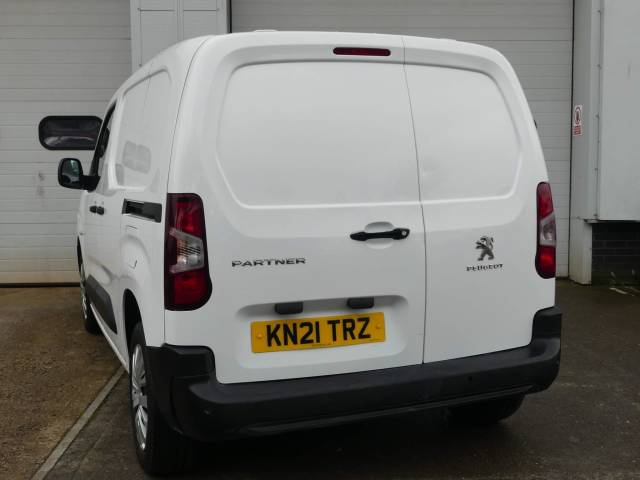 2021 Peugeot Partner 1000 1.5 BlueHDi 100 Professional Van