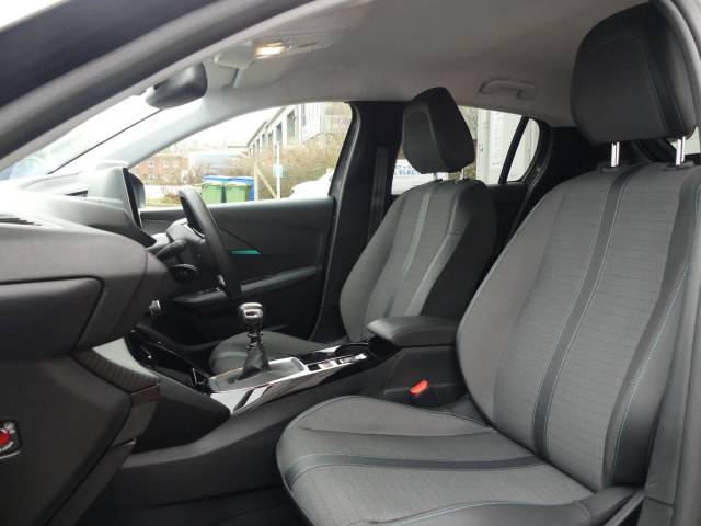 2023 Peugeot 208 1.2 PureTech 100 Allure Premium + 5dr