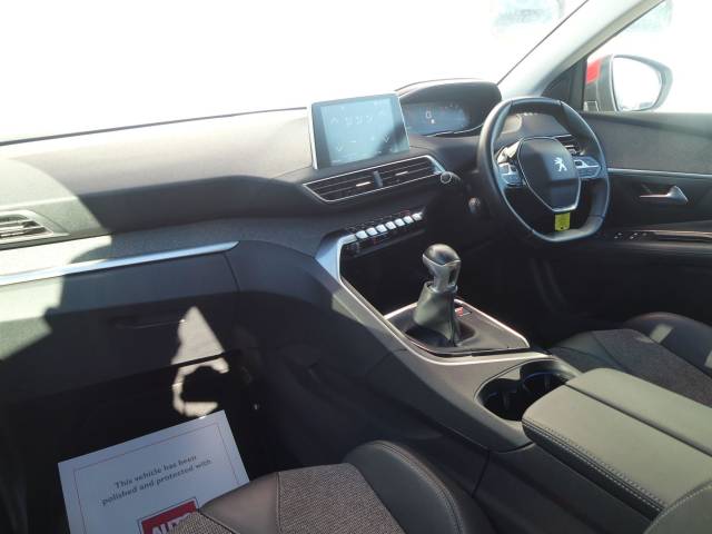 2019 Peugeot 3008 1.2 PureTech Allure 5dr