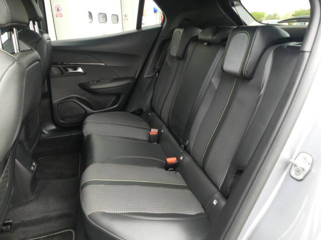 2022 Peugeot 2008 1.2 PureTech 130 GT 5dr