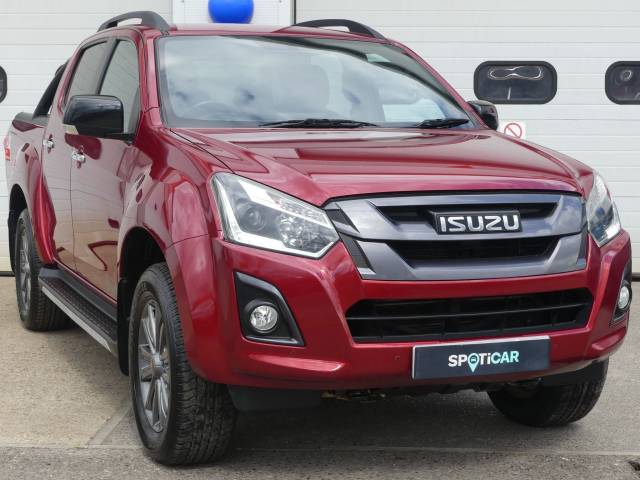 Isuzu D-max 1.9 Blade Double Cab 4x4 Pick Up Diesel RED