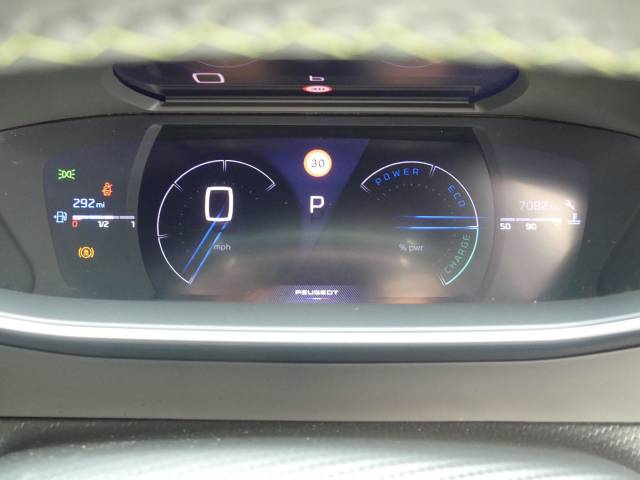 2024 Peugeot 2008 1.2 Hybrid 136 GT 5dr e-DSC6
