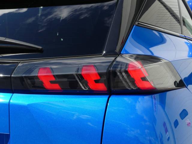 2022 Peugeot e-2008 0.0 100kW GT 50kWh 5dr Auto
