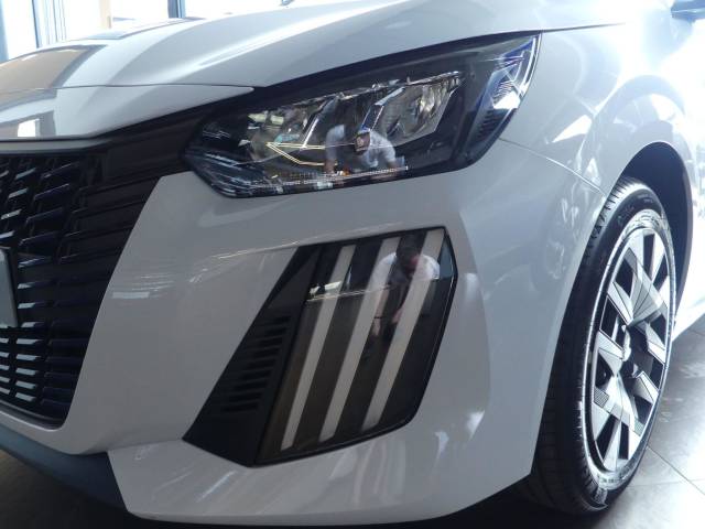 Peugeot 208 1.2 PureTech Style Euro 6 (s/s) 5dr