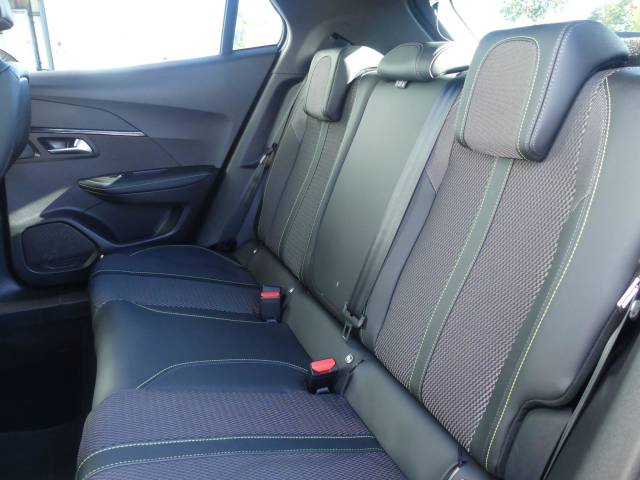 2024 Peugeot 2008 1.2 PureTech 130 GT 5dr EAT8