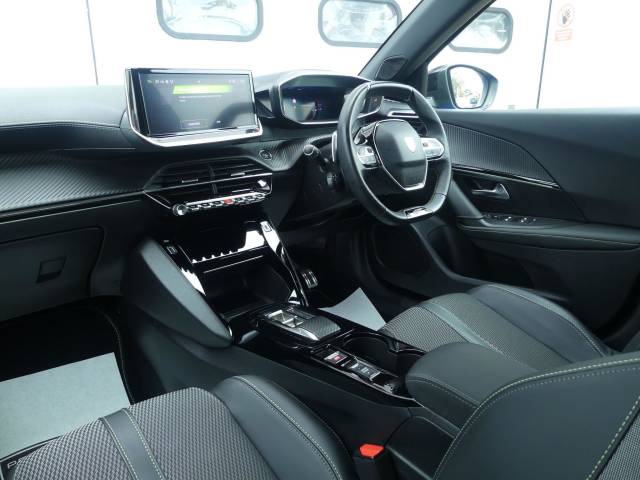 2023 Peugeot 2008 1.2 PureTech 130 GT 5dr EAT8