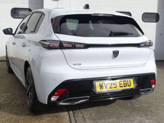 2025 Peugeot 308 1.2 Hybrid 136 Allure 5dr e-DSC6