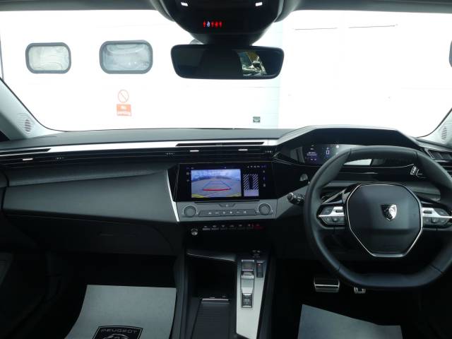 2025 Peugeot 308 1.2 Hybrid 136 Allure 5dr e-DSC6