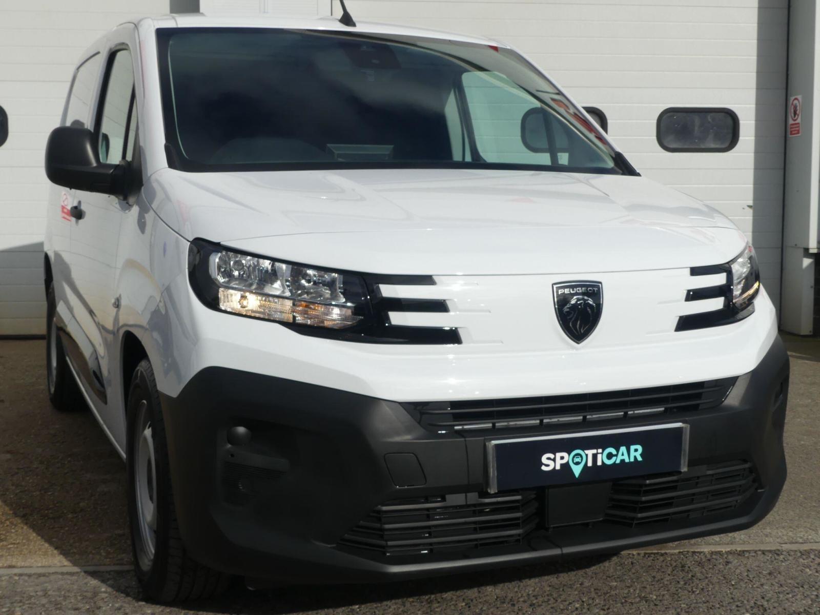 2024 Peugeot e-Partner