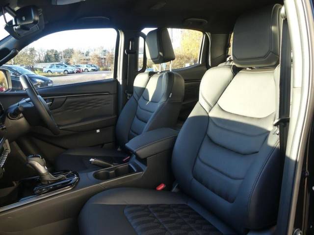 2025 Isuzu D-max 1.9 V-Cross Double Cab 4x4 Auto