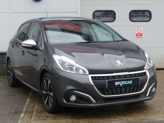 Peugeot 208 1.2 PureTech 82 Tech Edition 5dr [Start Stop] Hatchback Petrol GREY