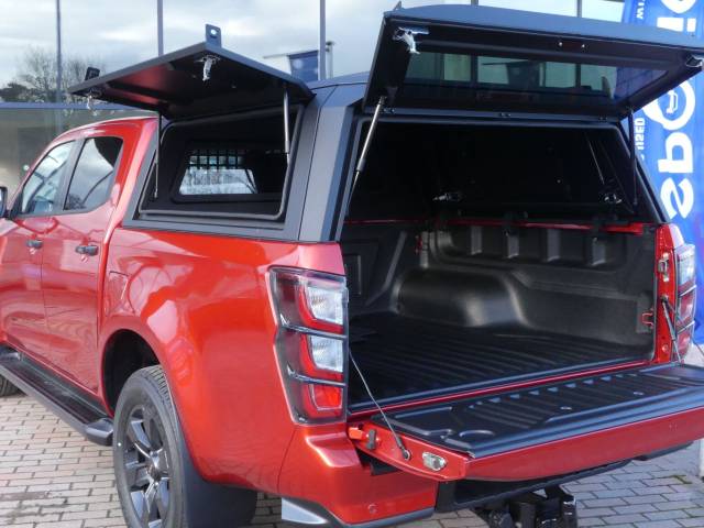 Isuzu D-max 1.9 TD V-Cross Commercial Auto 4WD Euro 6 (s/s) 4dr