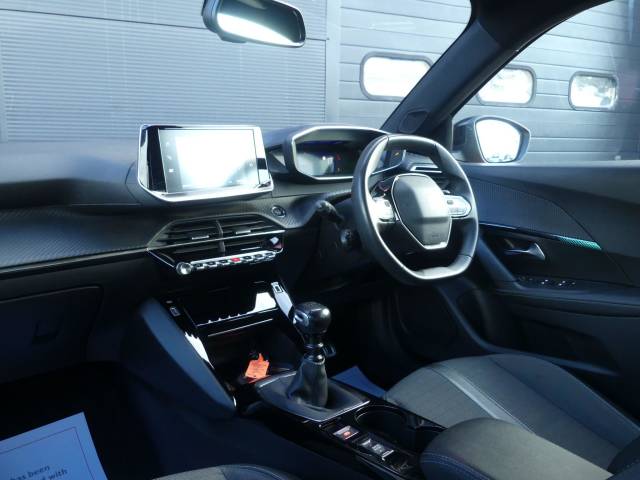 2023 Peugeot 2008 1.2 PureTech Allure Premium+ 5dr