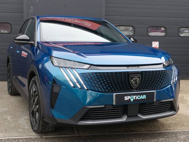 Peugeot 3008 1.2 Hybrid 136 Allure 5dr e-DSC6 Hatchback Petrol BLUE