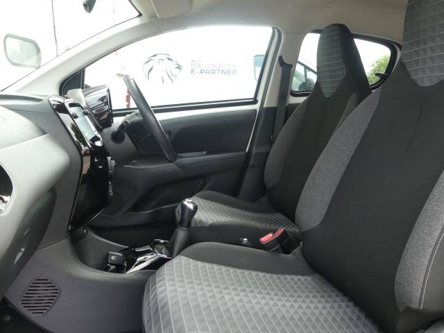2022 Peugeot 108 1.0 72 Allure 5dr