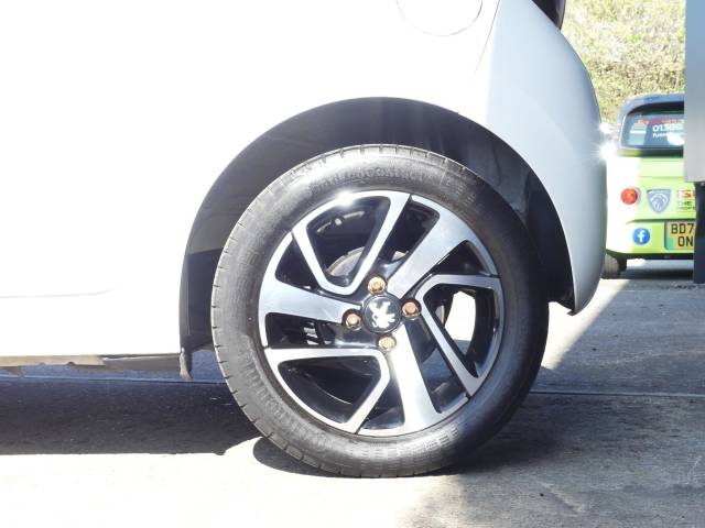 2019 Peugeot 108 1.0 72 Allure 5dr