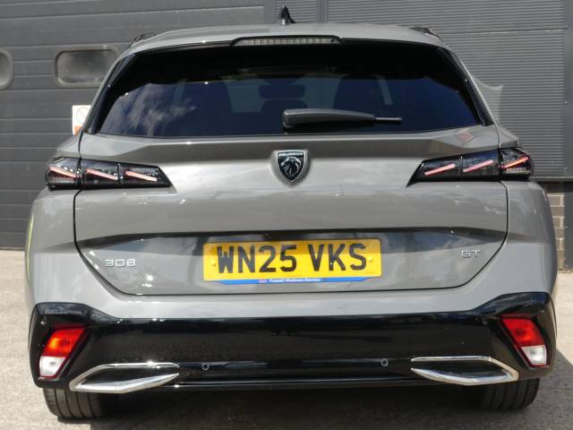 2025 Peugeot 308 SW 1.2 Hybrid 136 GT 5dr e-DSC6