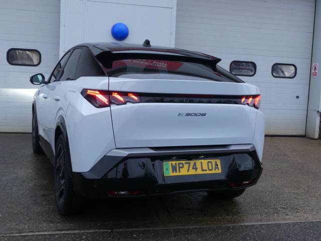 2024 Peugeot E-3008 157kW GT 73kWh 5dr Auto