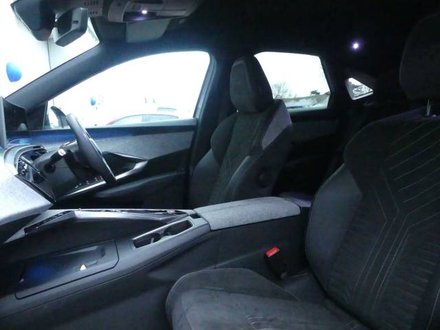2024 Peugeot E-3008 157kW GT 73kWh 5dr Auto