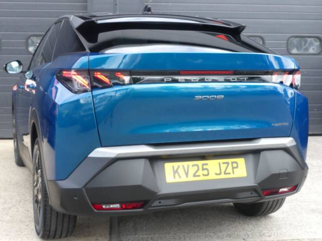 2025 Peugeot 3008 1.2 Hybrid 145 GT 5dr e-DSC6